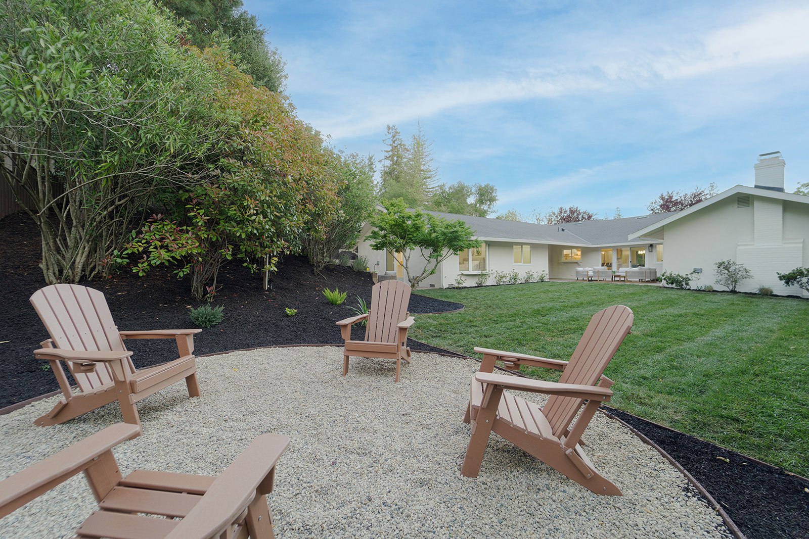 3958 Los Arabis Dr — Fire Pit