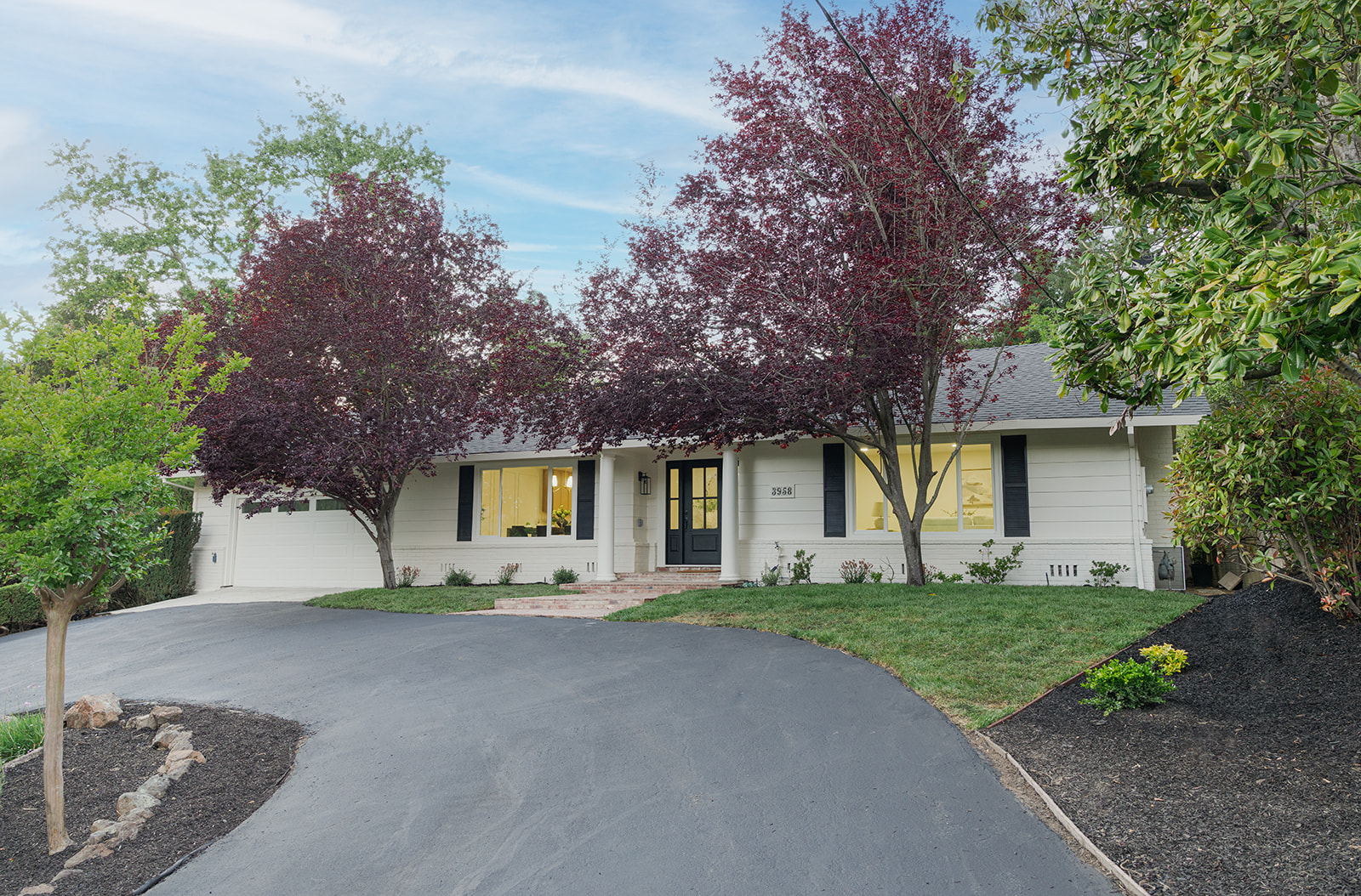 3958 Los Arabis Dr — Front Exterior